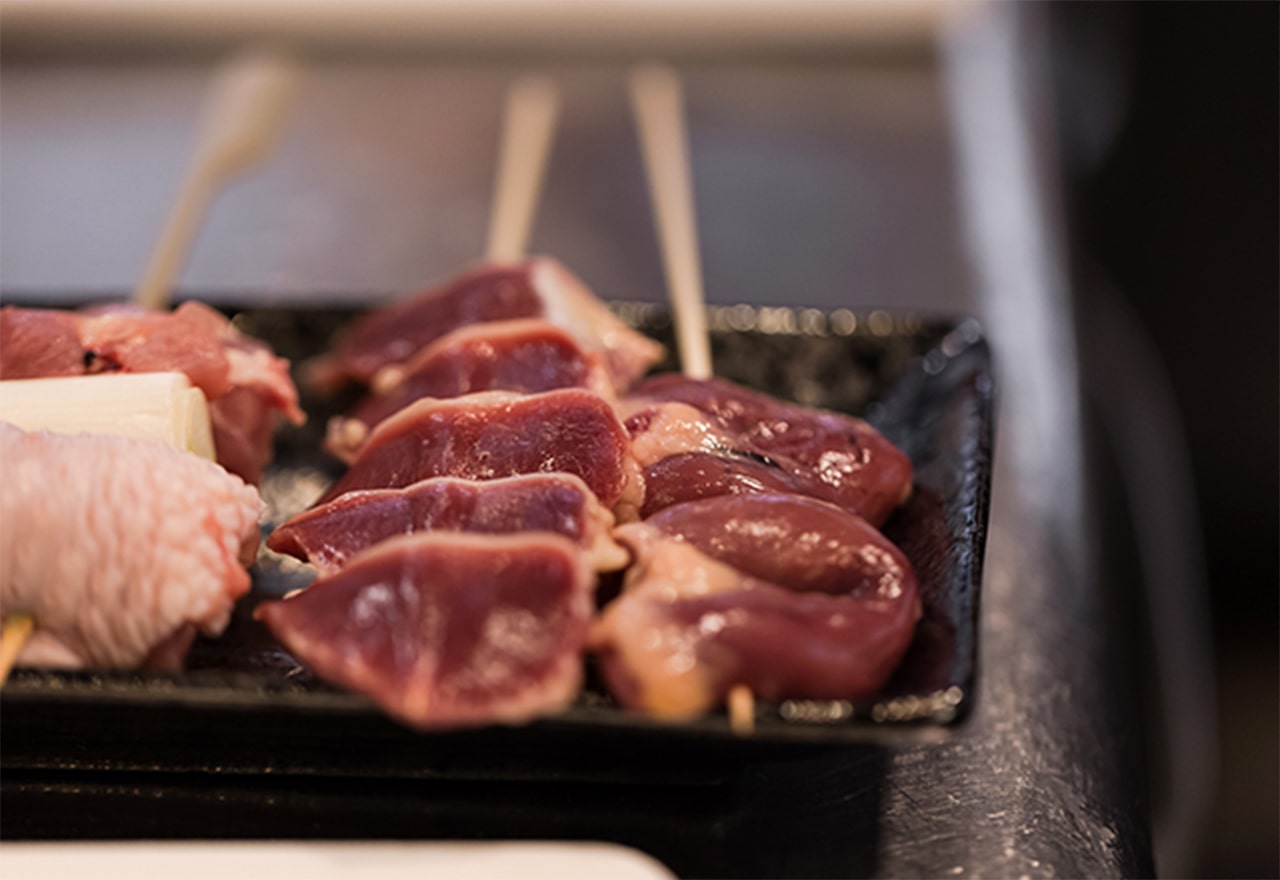 写真：京赤地鶏はばけん　料理